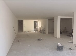 13 New Canal, Salisbury for lease Interior Photo- Image 2 of 3