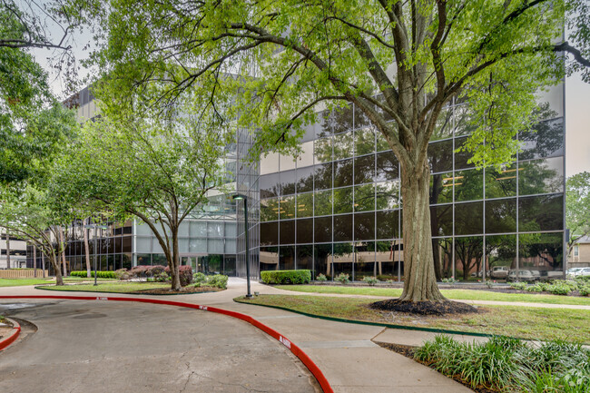 More details for 750 Bering Dr, Houston, TX - Office for Lease