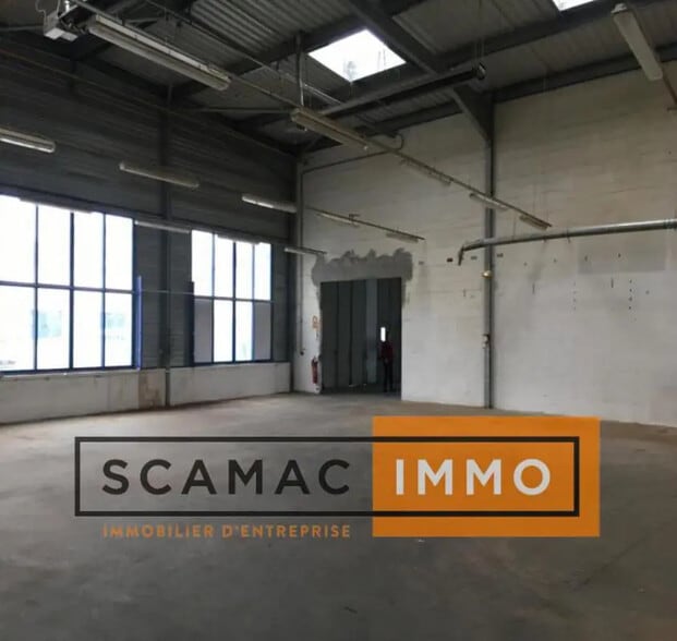 Industrial in for lease - Interior Photo - Image 3 of 5