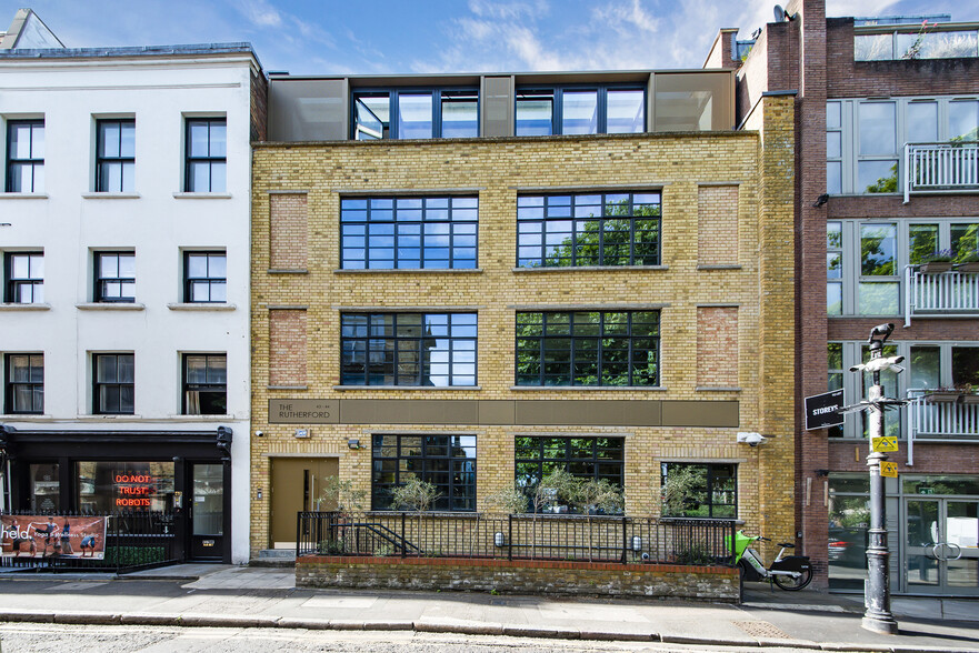 43-44 Hoxton Sq, London for lease - Building Photo - Image 1 of 21