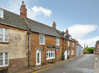 More details for 9 Queen St, Uppingham - Retail for Lease