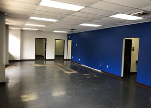 3912 Cottage Hill Rd, Mobile, AL for lease Interior Photo- Image 1 of 4