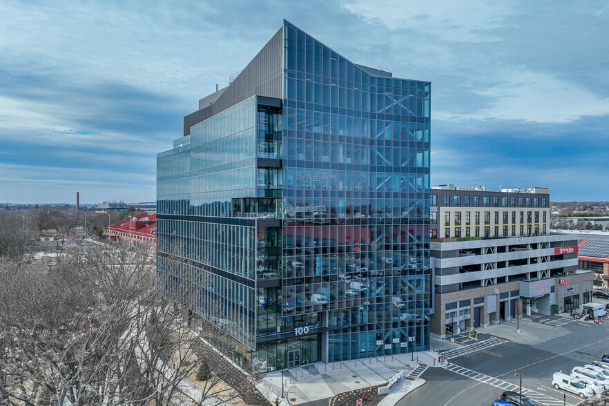 100 Forge St, Watertown, MA for lease - Primary Photo - Image 1 of 7