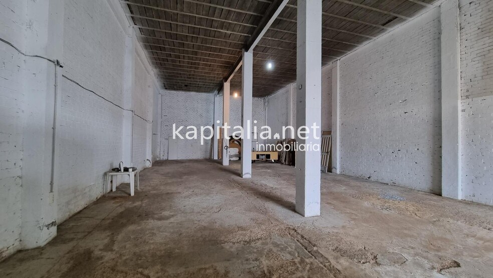 Industrial in Albaida, Valencia for sale - Building Photo - Image 2 of 4