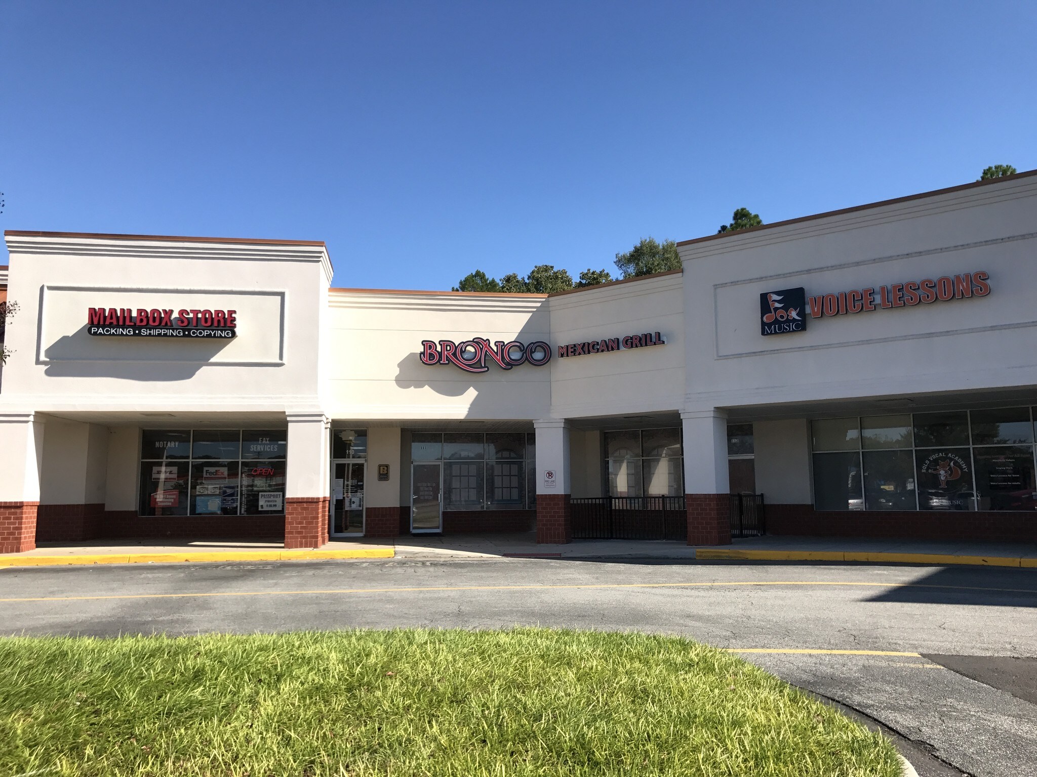 1400 Kempsville Rd, Chesapeake, VA 23320 Orchard Square