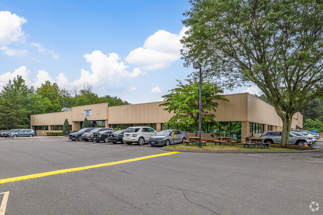 More details for 15 Forest Pky, Shelton, CT - Flex for Lease