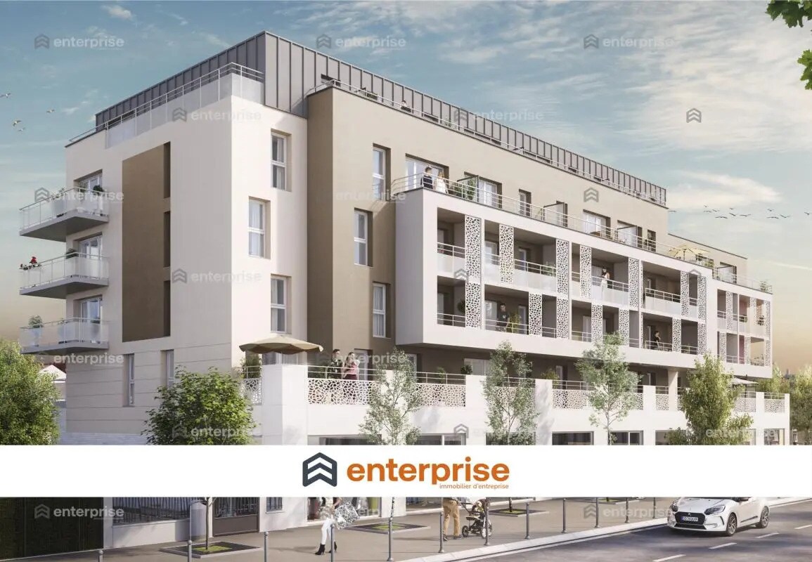 Retail in Amiens for lease Building Photo- Image 1 of 2