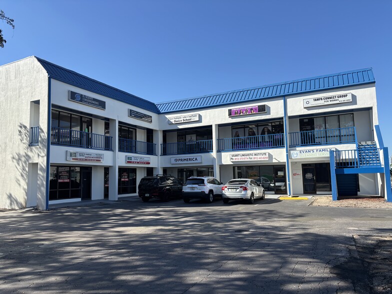 4809 E Busch Blvd, Tampa, FL for lease - Building Photo - Image 1 of 12