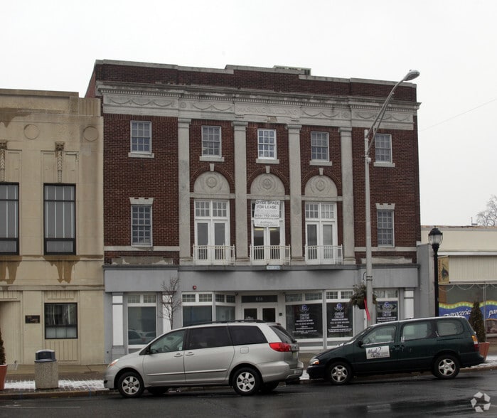 616 E Landis Ave, Vineland, NJ for lease - Building Photo - Image 2 of 28