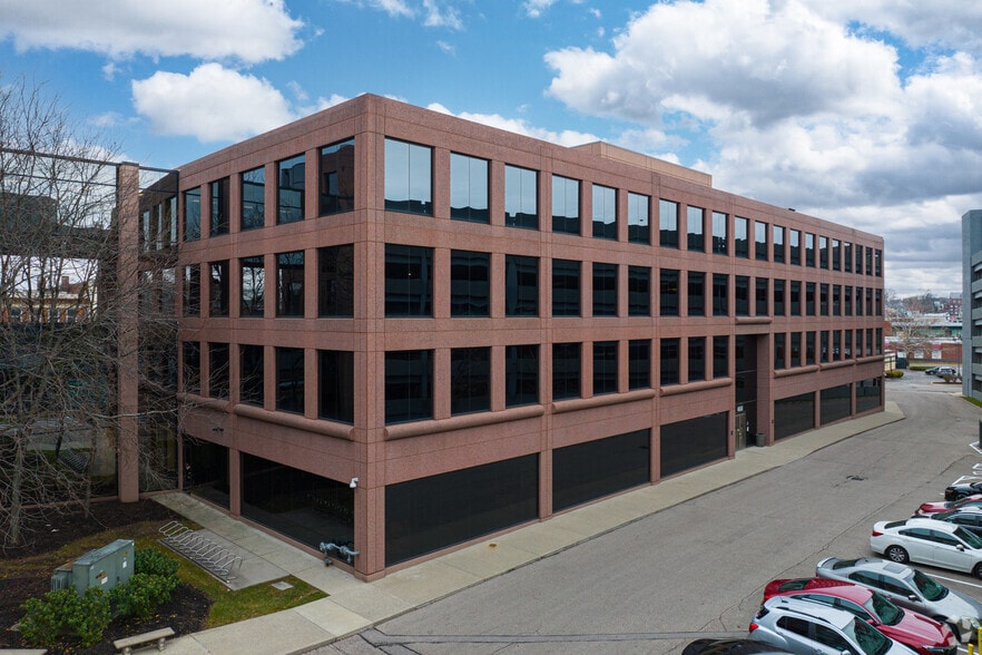 4600 Montgomery Rd, Norwood, OH for lease - Primary Photo - Image 2 of 3