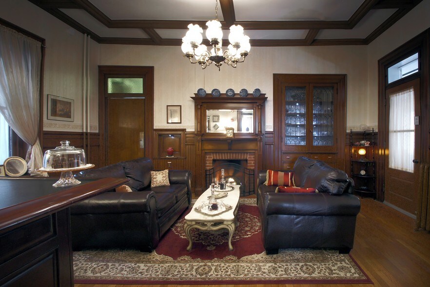 1 Walnut St, Lewiston, ME for sale - Building Photo - Image 1 of 1