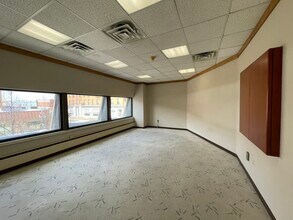 511 Ashmun St, Sault Sainte Marie, MI for lease Interior Photo- Image 2 of 10