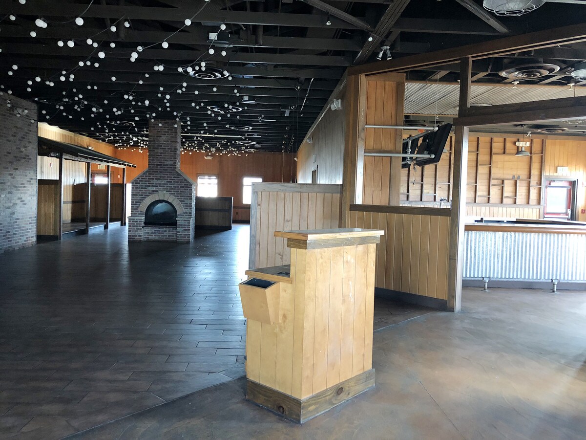 1521 S Randall Rd, Algonquin, IL 60102