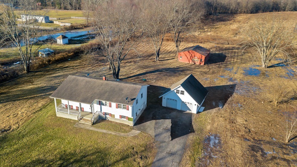 217 Springtown Rd, New Paltz, NY 12561