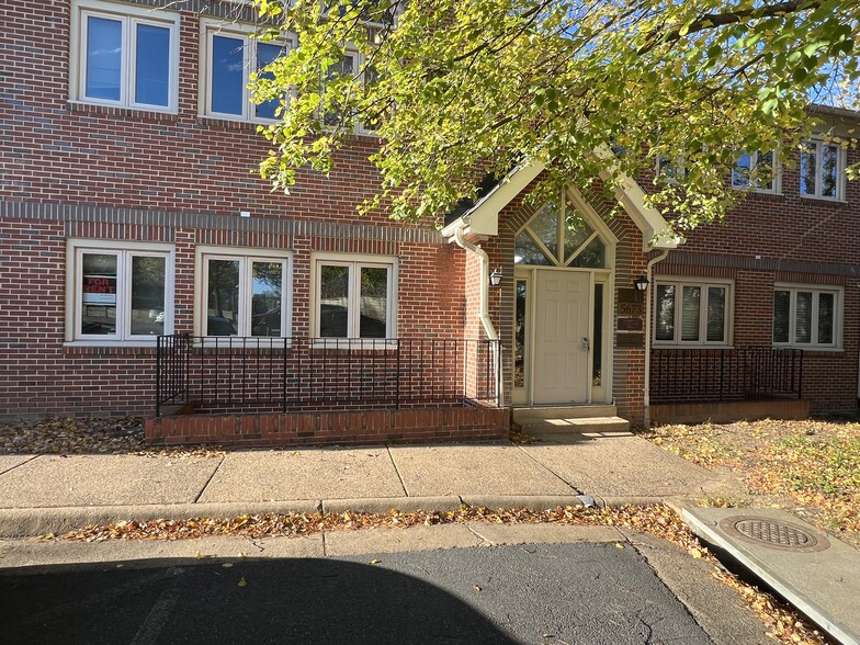 5663-5673 Columbia Pike, Falls Church, VA for lease - Interior Photo - Image 3 of 13