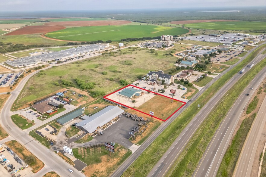 410 S Interstate 35, Pearsall, TX for lease - Aerial - Image 1 of 44