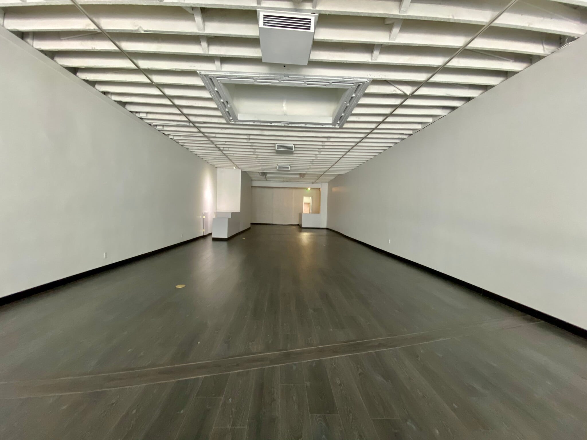 39 E Colorado Blvd, Pasadena, CA for sale Interior Photo- Image 1 of 5