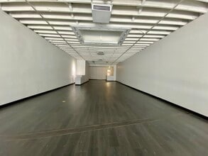 39 E Colorado Blvd, Pasadena, CA for sale Interior Photo- Image 1 of 5