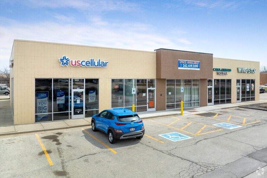 2408-5141 Douglas Ave, Racine, WI for lease - Building Photo - Image 3 of 4