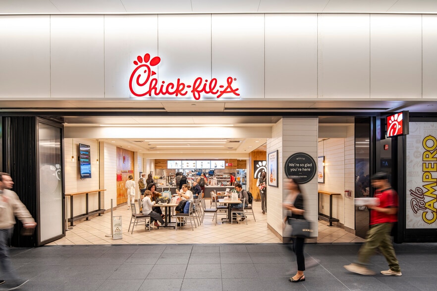 PENN STATION, New York, NY for lease - Interior Photo - Image 3 of 5