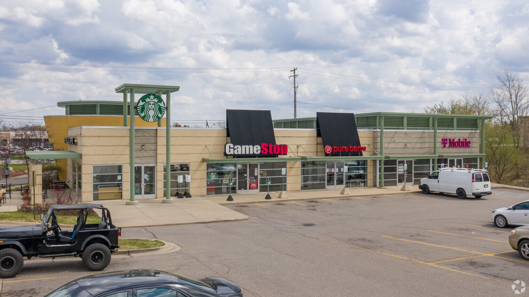 2107 E Beltline Ave NE, Grand Rapids, MI for sale Primary Photo- Image 1 of 1