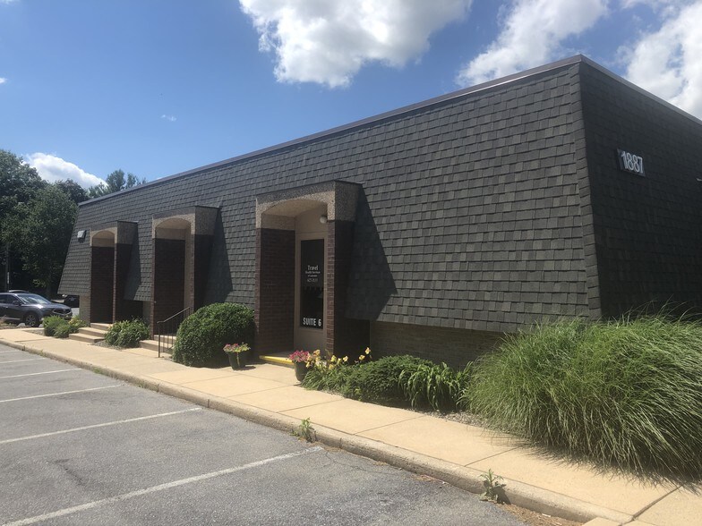 1887 Lititz Pike, Lancaster, PA 17601