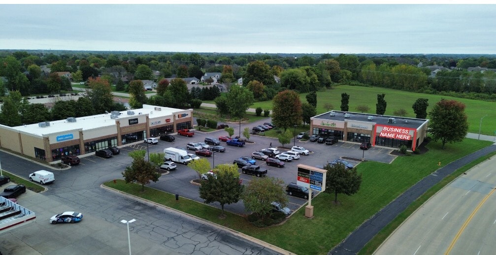 1350 W American Dr, Neenah, WI for lease Building Photo- Image 1 of 2