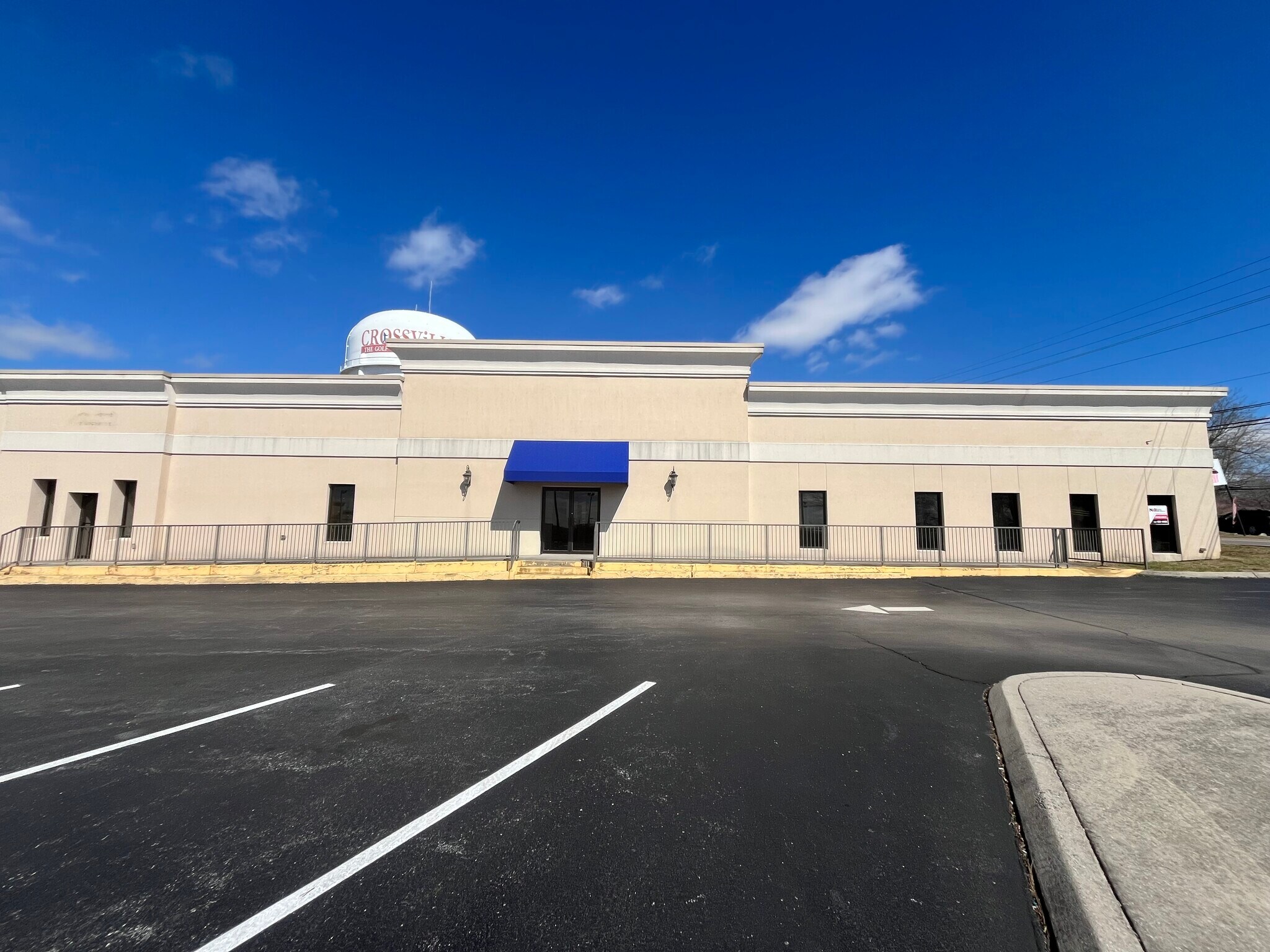 49-125 Cumberland Plz, Crossville, TN for lease Building Photo- Image 1 of 4