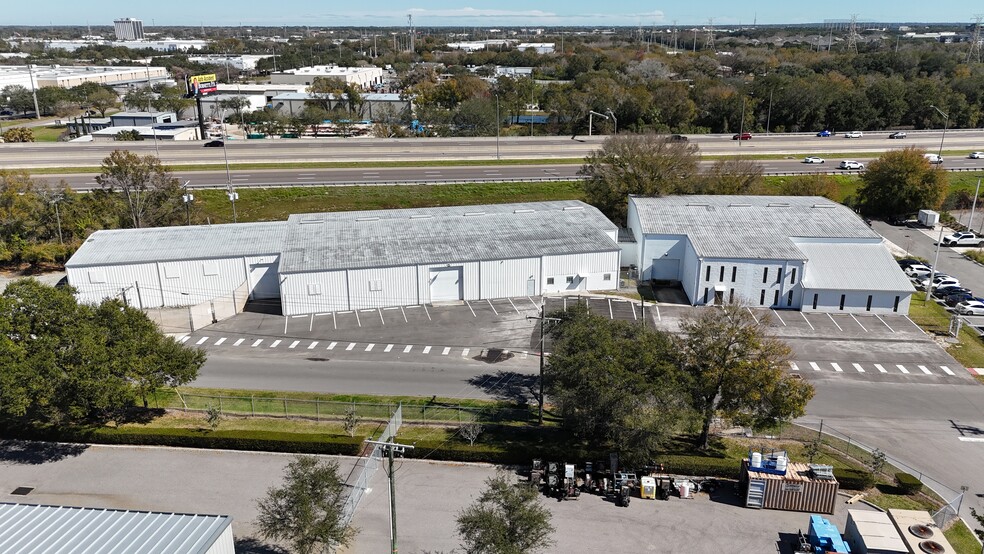 1030 S 86th St, Tampa, FL for lease - Building Photo - Image 2 of 24