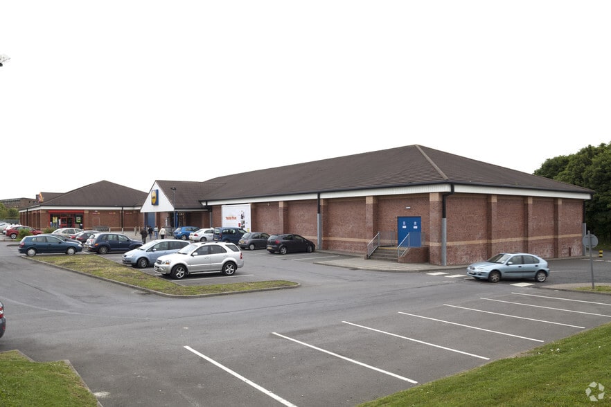 Essington Way, Peterlee for lease - Building Photo - Image 2 of 5