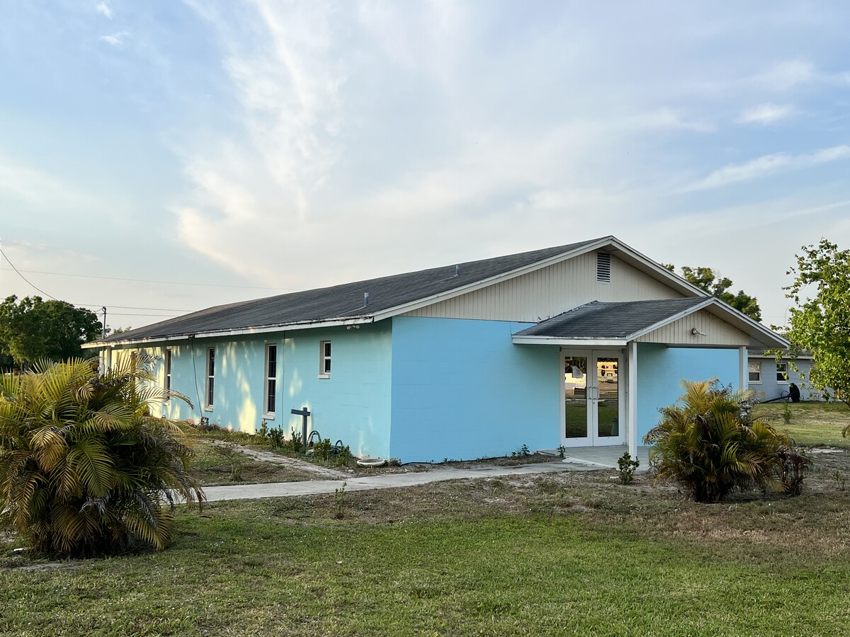 3052 School House Rd, Zolfo Springs, FL 33890