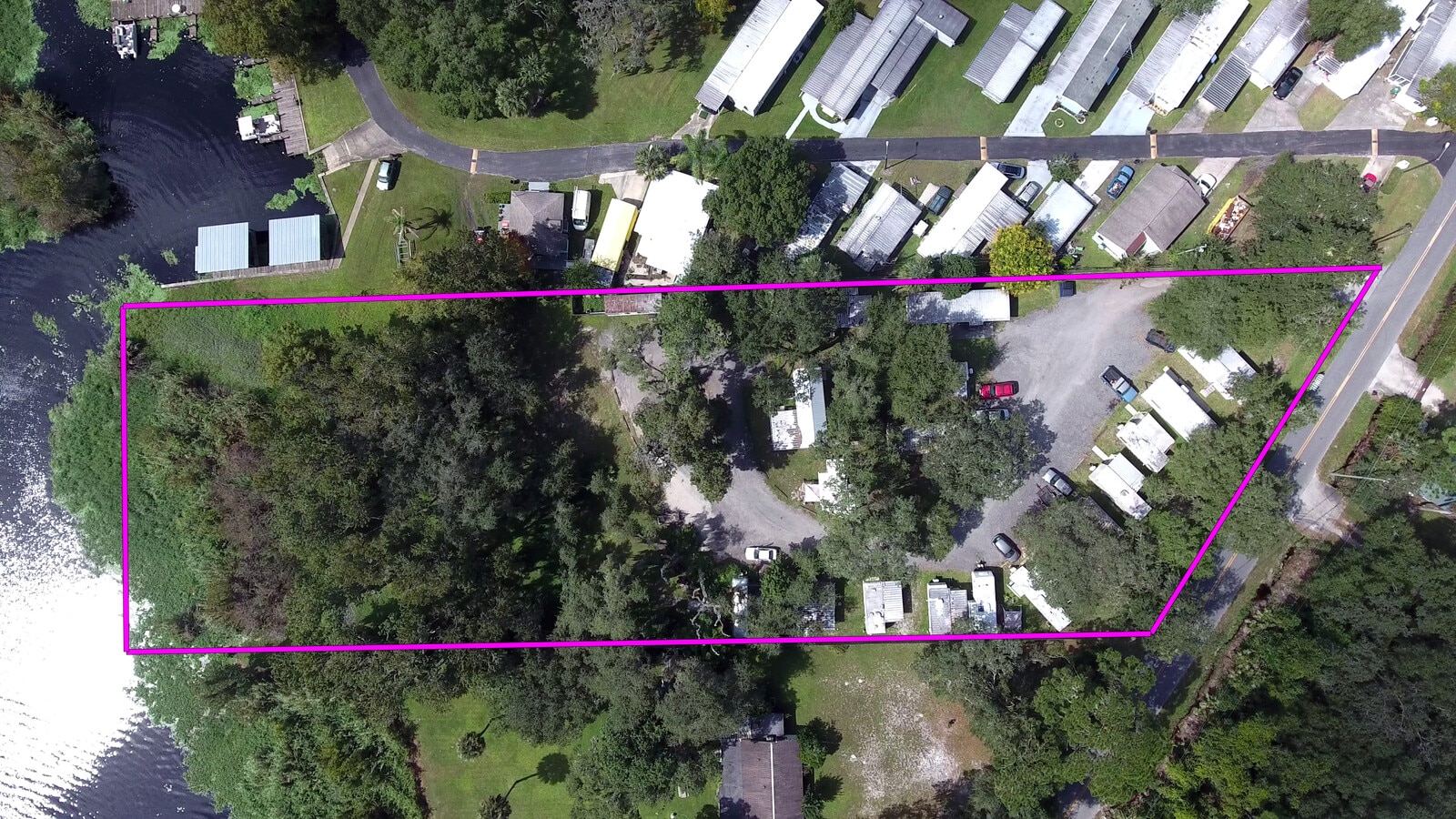 1350 Lakeview Dr, Deland, FL 32720