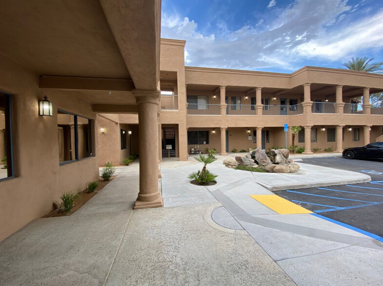 74361 Highway 111, Palm Desert, CA for lease - Building Photo - Image 2 of 7