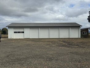 29340 Dane ln, Junction City, OR for lease Building Photo- Image 1 of 8