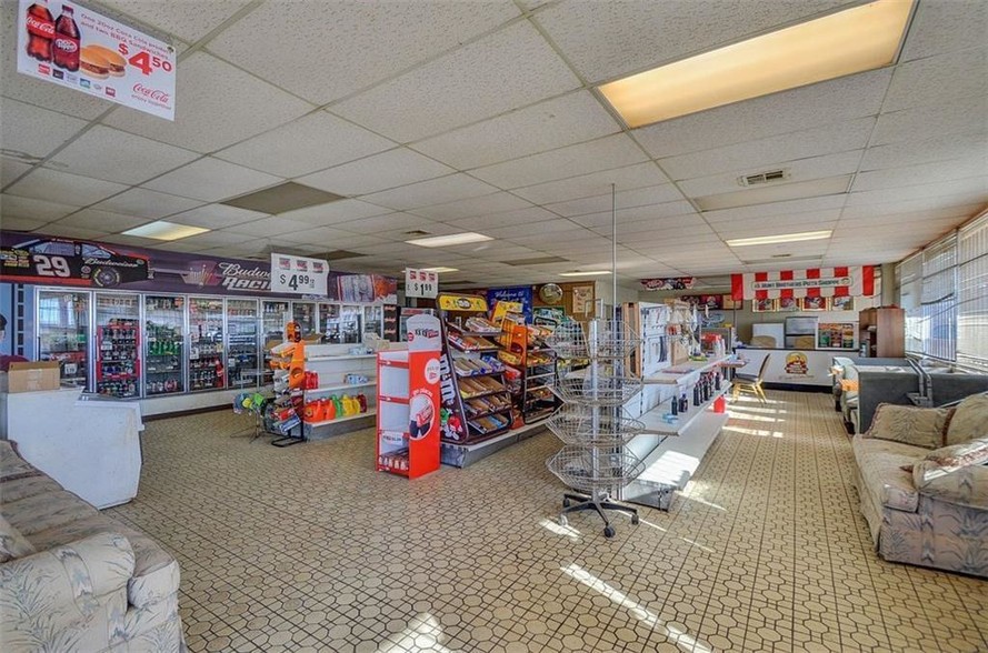 10925 SE 59th St, Oklahoma City, OK for lease - Interior Photo - Image 3 of 13