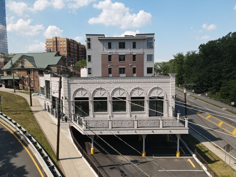 89 Main St, Fort Lee, NJ for sale - Aerial - Image 1 of 1