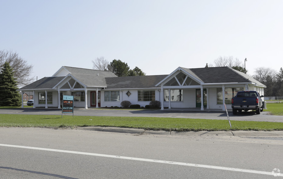 2031 S State Rd, Ionia, MI for lease - Primary Photo - Image 1 of 3