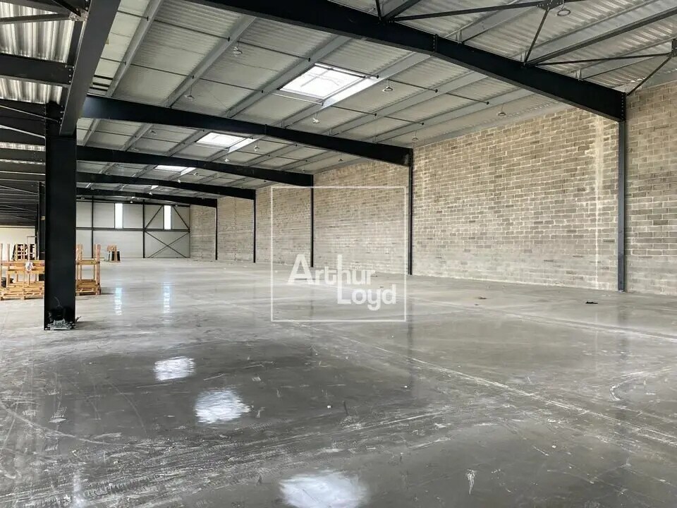 Flex in Bondoufle for lease Building Photo- Image 1 of 18