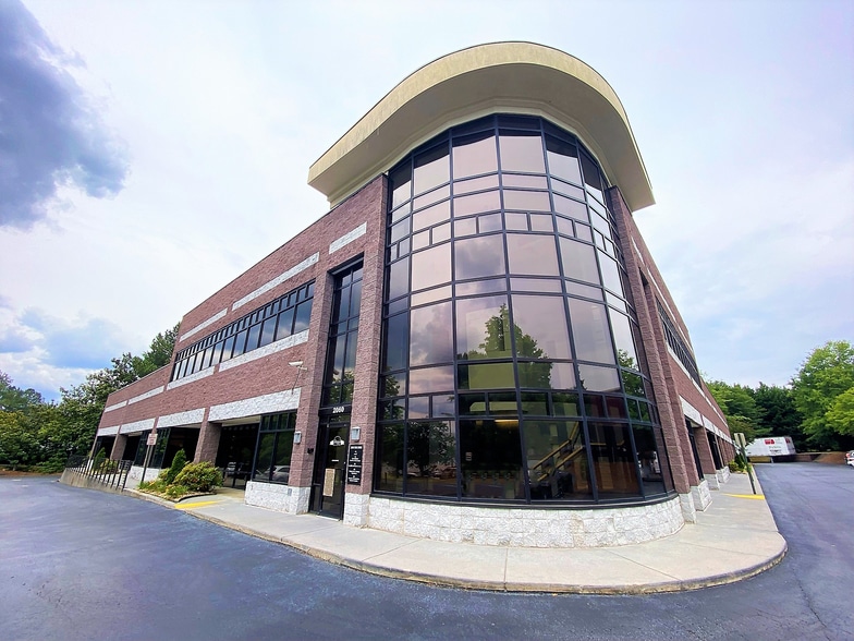 2060 Franklin Way, Marietta, GA for lease - Building Photo - Image 1 of 5