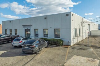 More details for 710 Summa Ave, Westbury, NY - Industrial for Sale