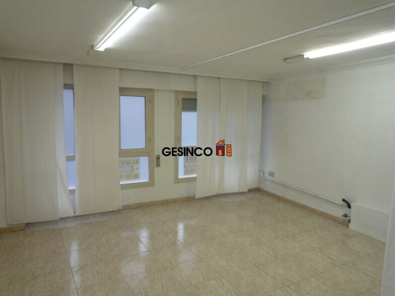 Retail in Ontinyent, Valencia for sale - Building Photo - Image 1 of 5