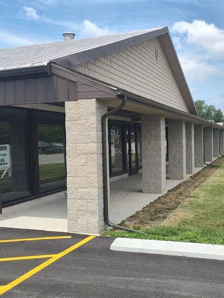 2716 N Main St, Findlay, OH for sale - Building Photo - Image 1 of 14