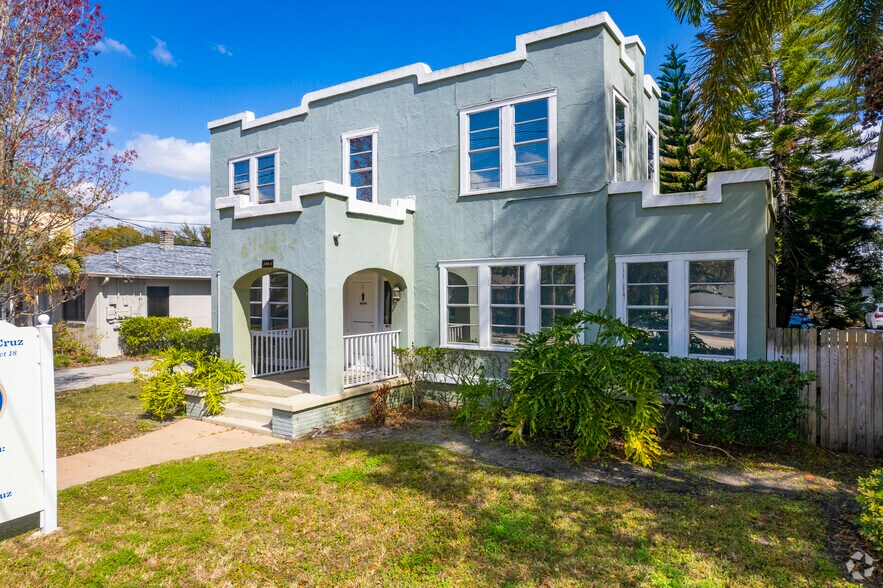 210A S MacDill Ave, Tampa, FL 33609