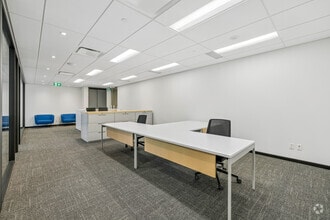 500 Pl D'armes, Montréal, QC for lease Interior Photo- Image 2 of 5