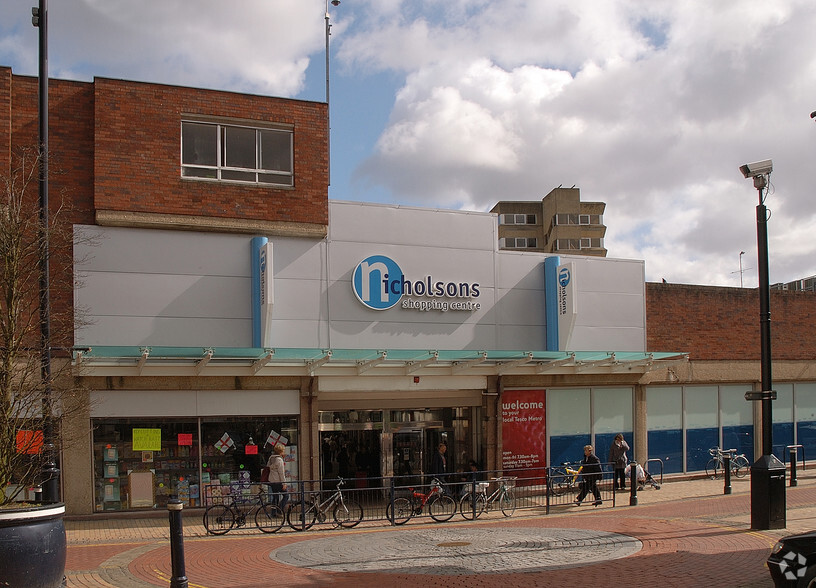 Nicholsons Walk, Maidenhead for lease - Building Photo - Image 2 of 12