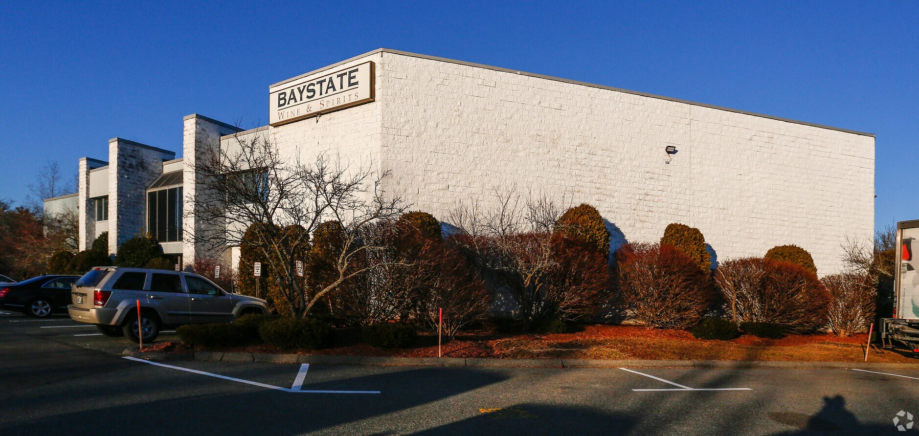 40 Robbie Rd, Avon, MA 02322