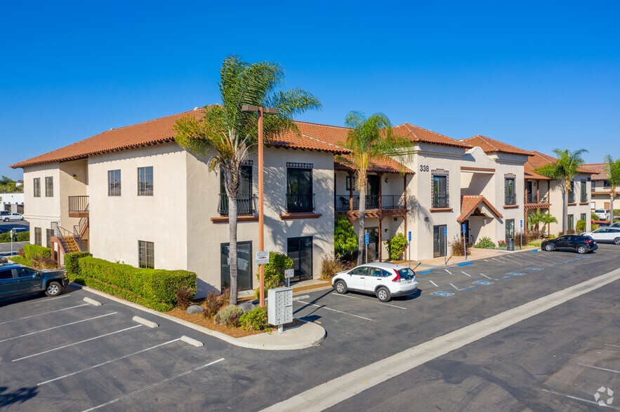 338 Via Vera Cruz, San Marcos, CA for lease - Primary Photo - Image 1 of 6