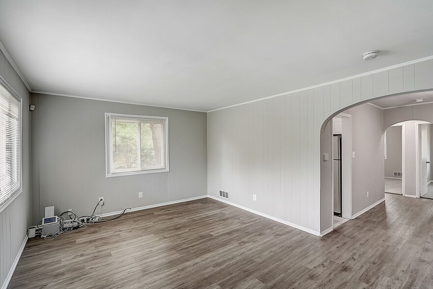 872 Bellevue St SE, Washington, DC for sale - Primary Photo - Image 3 of 20