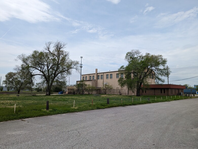 117 Elm St, Terre Haute, IN for sale - Building Photo - Image 1 of 9