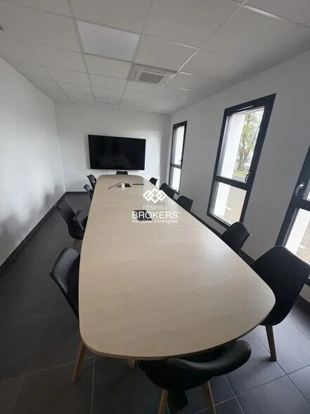 Flex in Thouaré-sur-Loire for sale - Interior Photo - Image 3 of 3